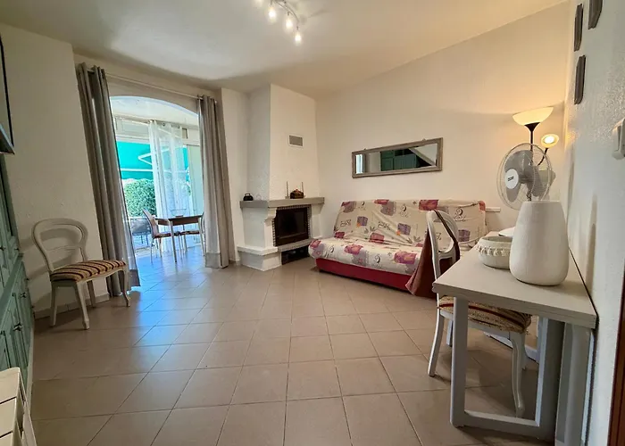 Duplex Climatisé Proche Avec Terrasse * Borgo (Corsica)