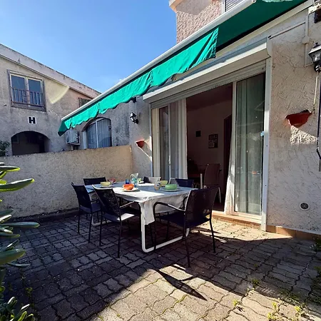 Апартаменты Duplex Climatise Proche Avec Terrasse *
