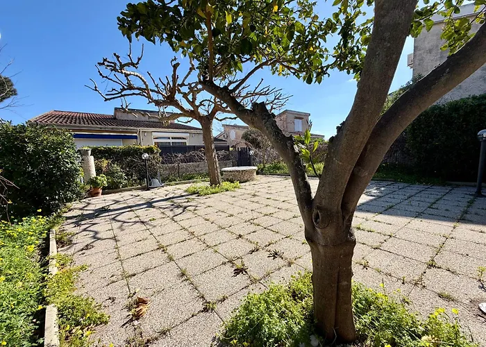 Duplex Climatise Proche Avec Terrasse 보르고
